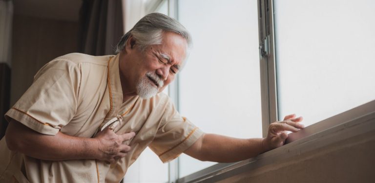 signs of heart valve disease